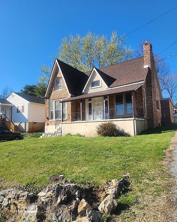 1st image of 424 Peach St