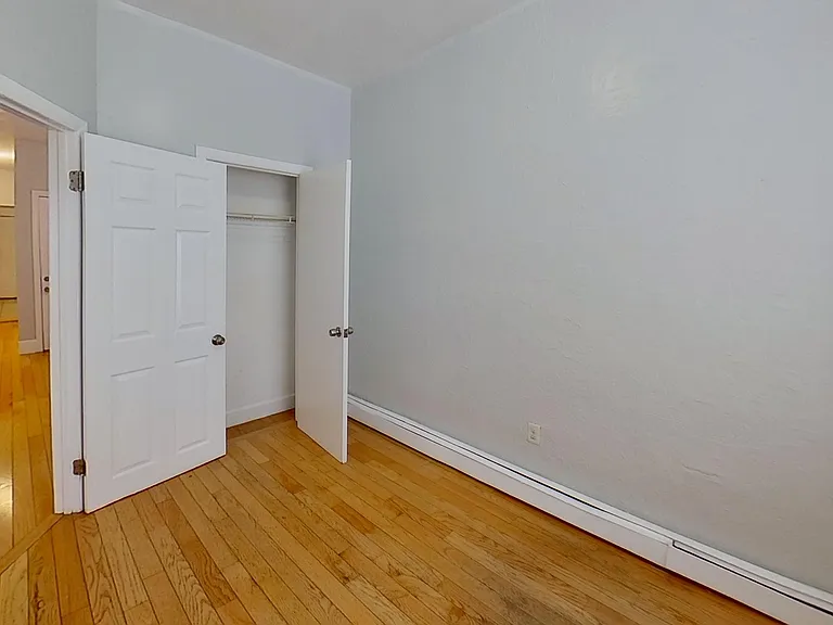 192 Adams St #3 — Photo 7