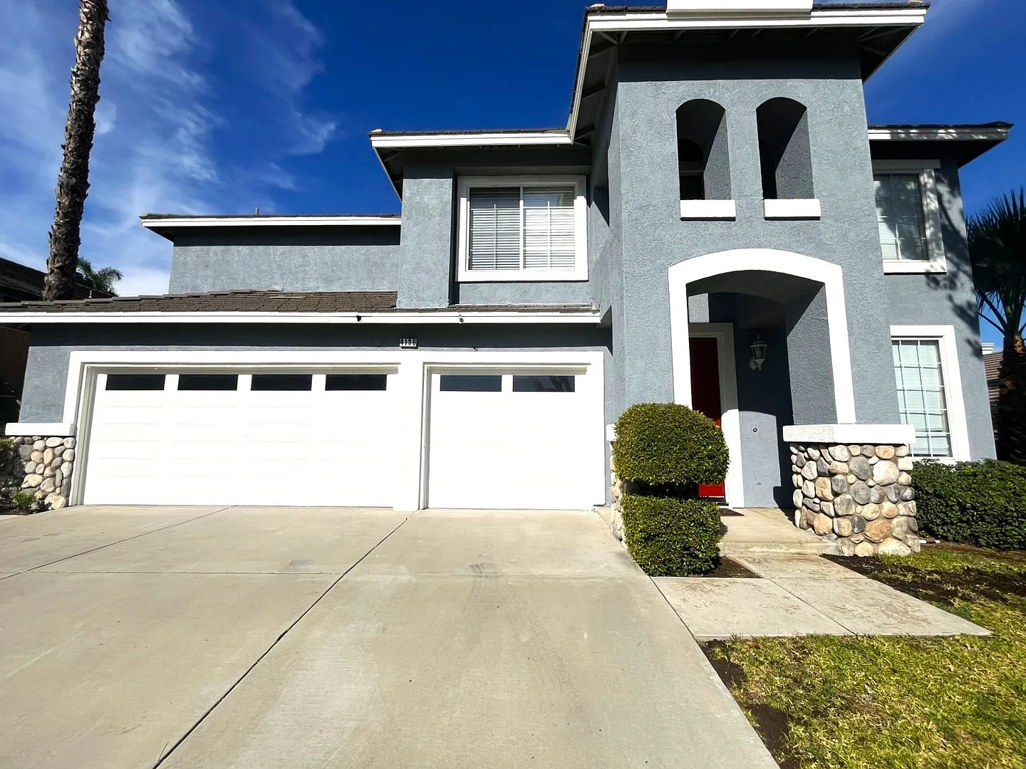 5 bed, 3 bath located in Corona CA! — Photo 2