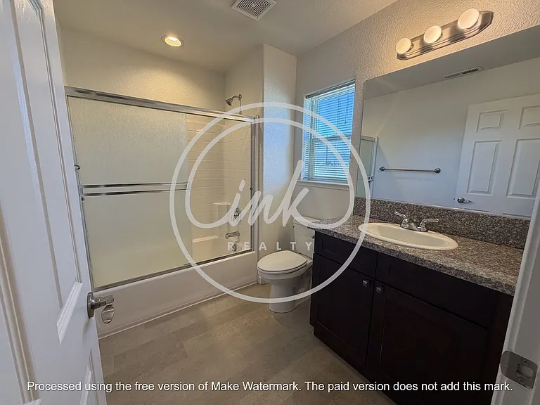 1770 Nichols Ln — Photo 12