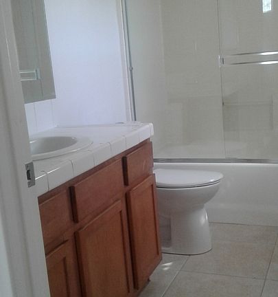 5th image of 66669 Acoma Ave