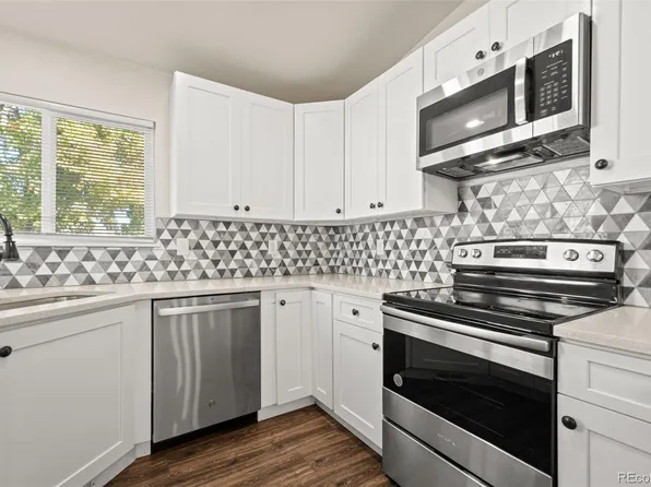 1543 Feltham Place, Longmont, CO 80501