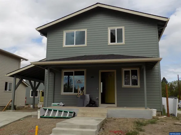 585 SE Firefly Ave, Corvallis, OR 97333