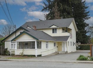 560 4th St, Courtenay, BC V9N1H2