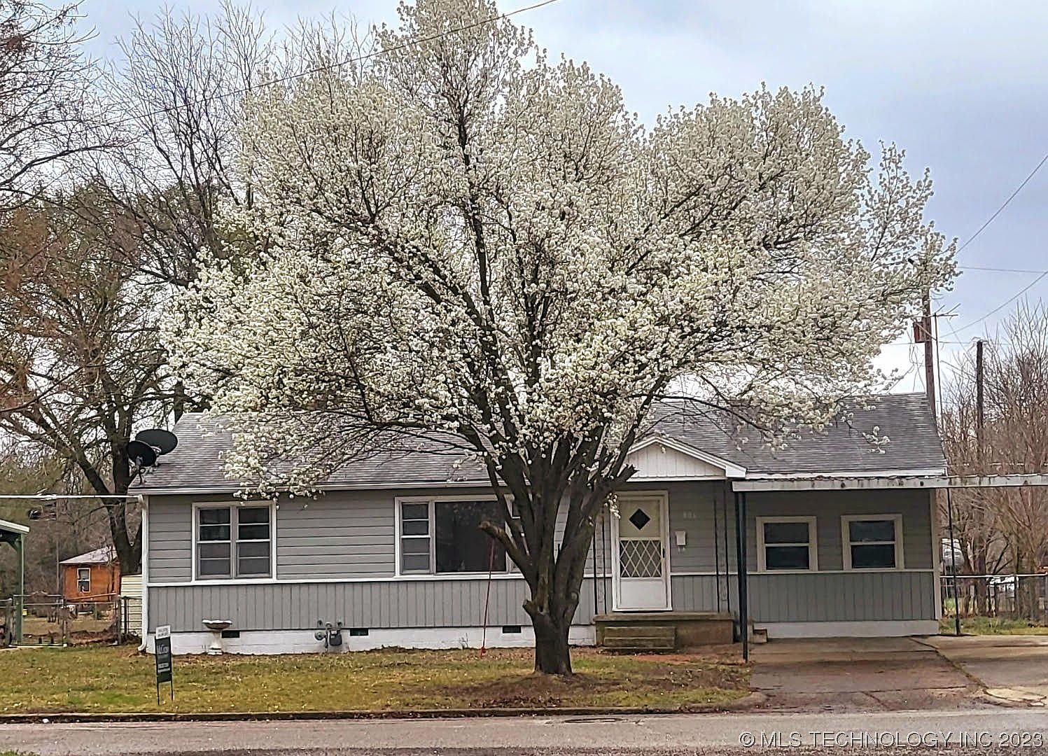 806 W 5th St, Pawhuska, OK 74056 Zillow