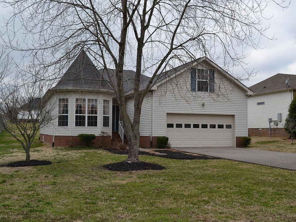 1st image of 364 Huntington Dr