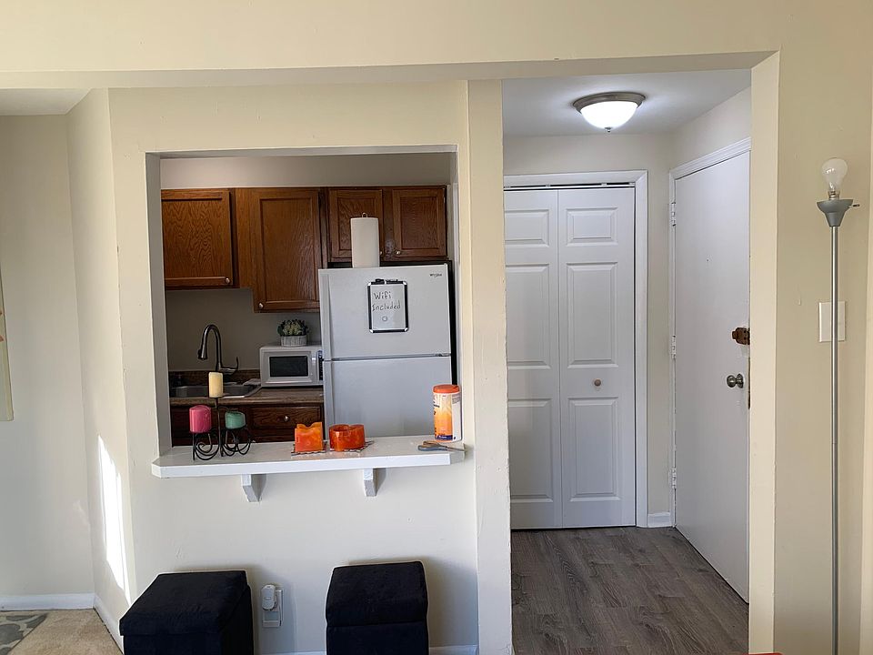 1st image of 1701 S Edgewood St APT 3