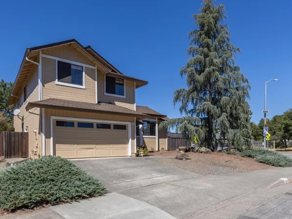 101 Elsbree Circle, Windsor, CA 95492