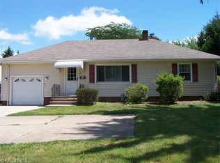 7533 York Rd, Parma, OH 44130