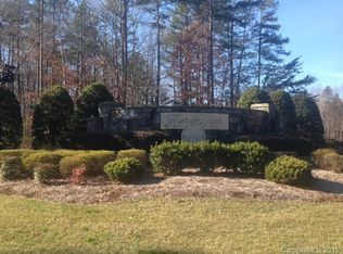 155 Laurel Cove Rd, Statesville, NC 28677