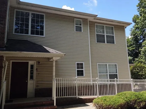 202 Pinelli Dr #202, Piscataway, NJ 08854