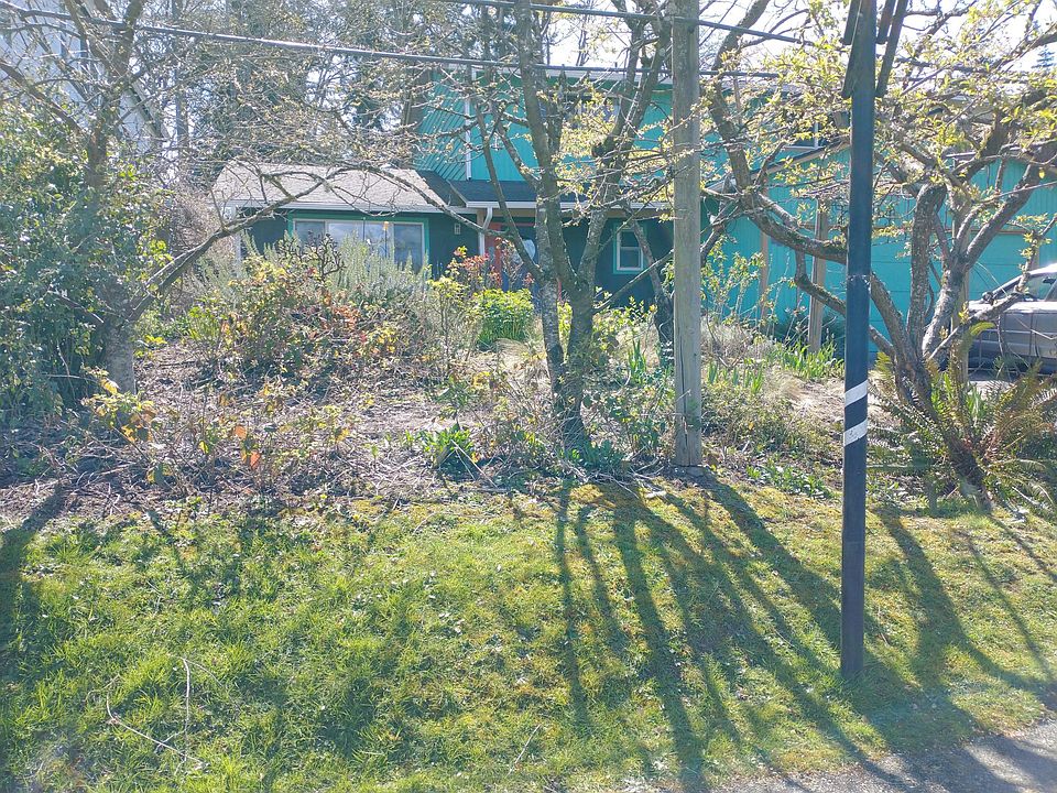 Street view with Cherry, Plum trees and large garden