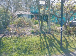 8875 SE 36th St, Mercer Island, WA 98040