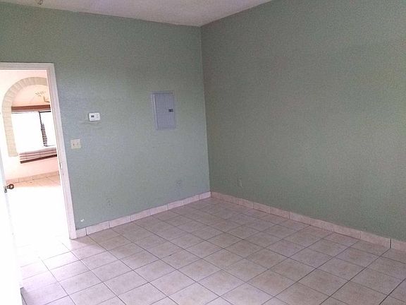 4th image of 205 W Camino Del Sol APT B
