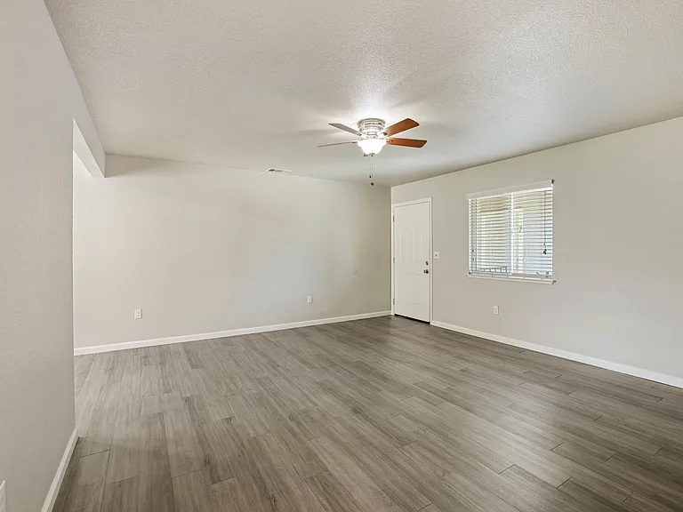 3435 Pacific Ave #5 — Photo 5