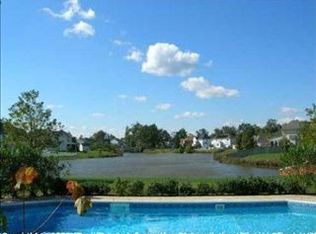 1521 Clearwater Ln, Chesapeake, VA 23322