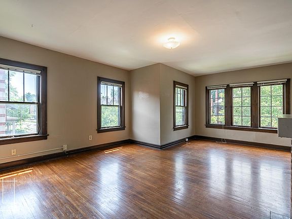 2nd image of 1248 Neil Ave #1248.5