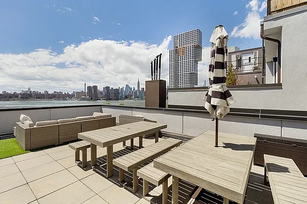 Rented by Tesla Realty Group LLC | media 19