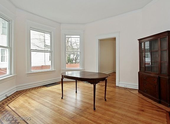 4th image of 154 N Lockwood Ave
