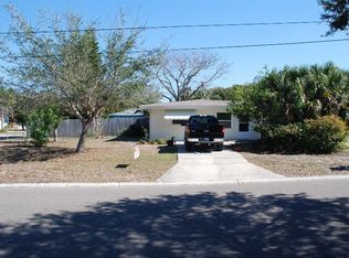 1323 Spalding Rd, Dunedin, FL 34698