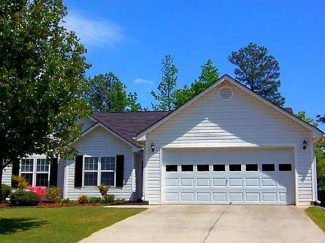 1st image of 2415 Fort Daniels Dr