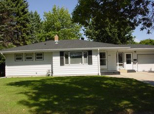 431 Bygland Rd SE, East Grand Forks, MN 56721