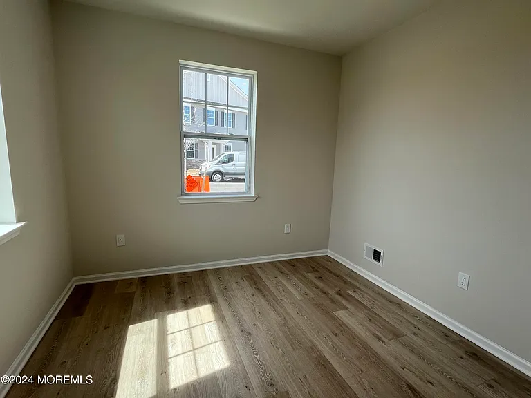 36 Chapel Ln — Photo 7