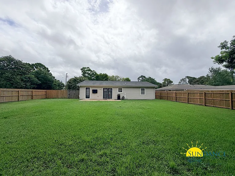 48 Poulton Dr — Photo 25
