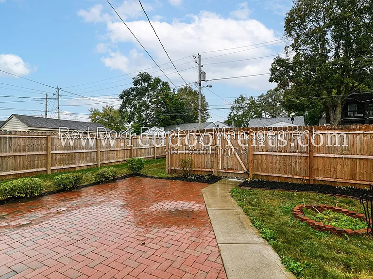 1028 N Kealing Ave — Photo 24