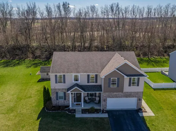 7705 E 124th Ave, Winfield, IN 46307