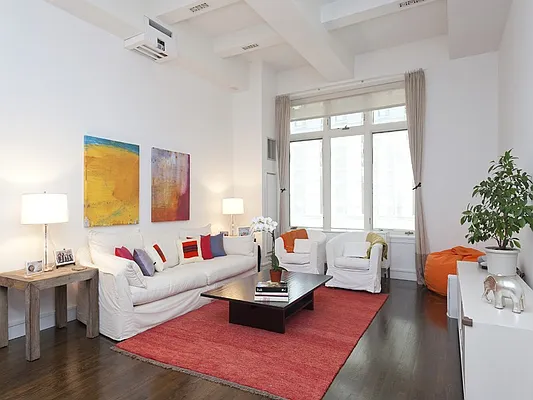 Sold by Sotheby's International Realty | media 1