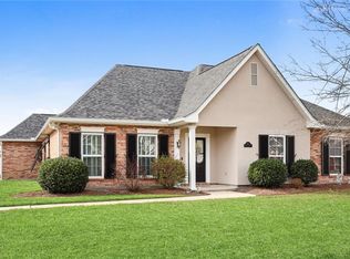 108 Wisteria Ln, Luling, LA 70070