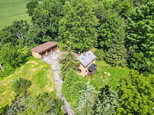 2845 County Road J, Verona, WI 53593