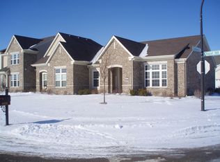 4051 Chapel Hill Ave, Naperville, IL