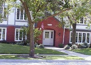 1st image of 1108 Iroquois Ave