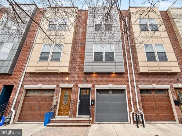 1913 League St, Philadelphia, PA 19146