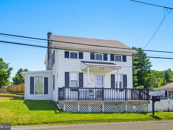 713 Kinderhook Rd, Columbia, PA 17512