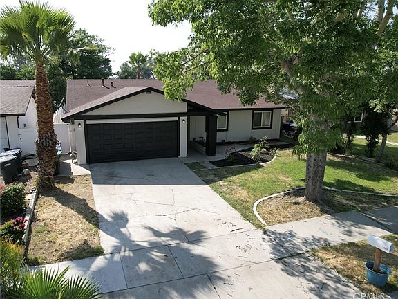 3rd image of 1161 Blue Ridge Ln