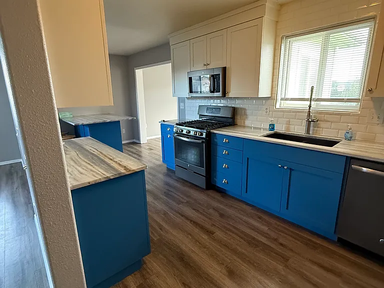 112 Mallard Dr — Photo 9