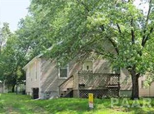 215 Cooper St, Pekin, IL