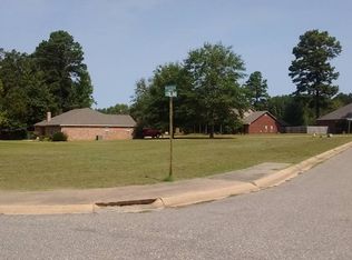 15 Marinda Ln, Magnolia, AR 71753