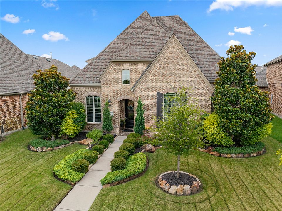 1st image of 13777 Fieldcrest Rd