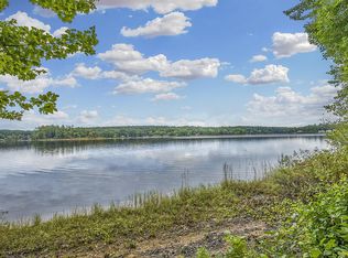 29 Wolf Rd, Tilton, NH 03276