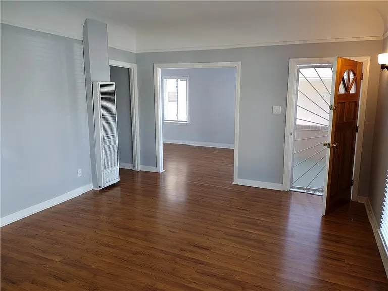 1629 Cota Ave — Photo 6