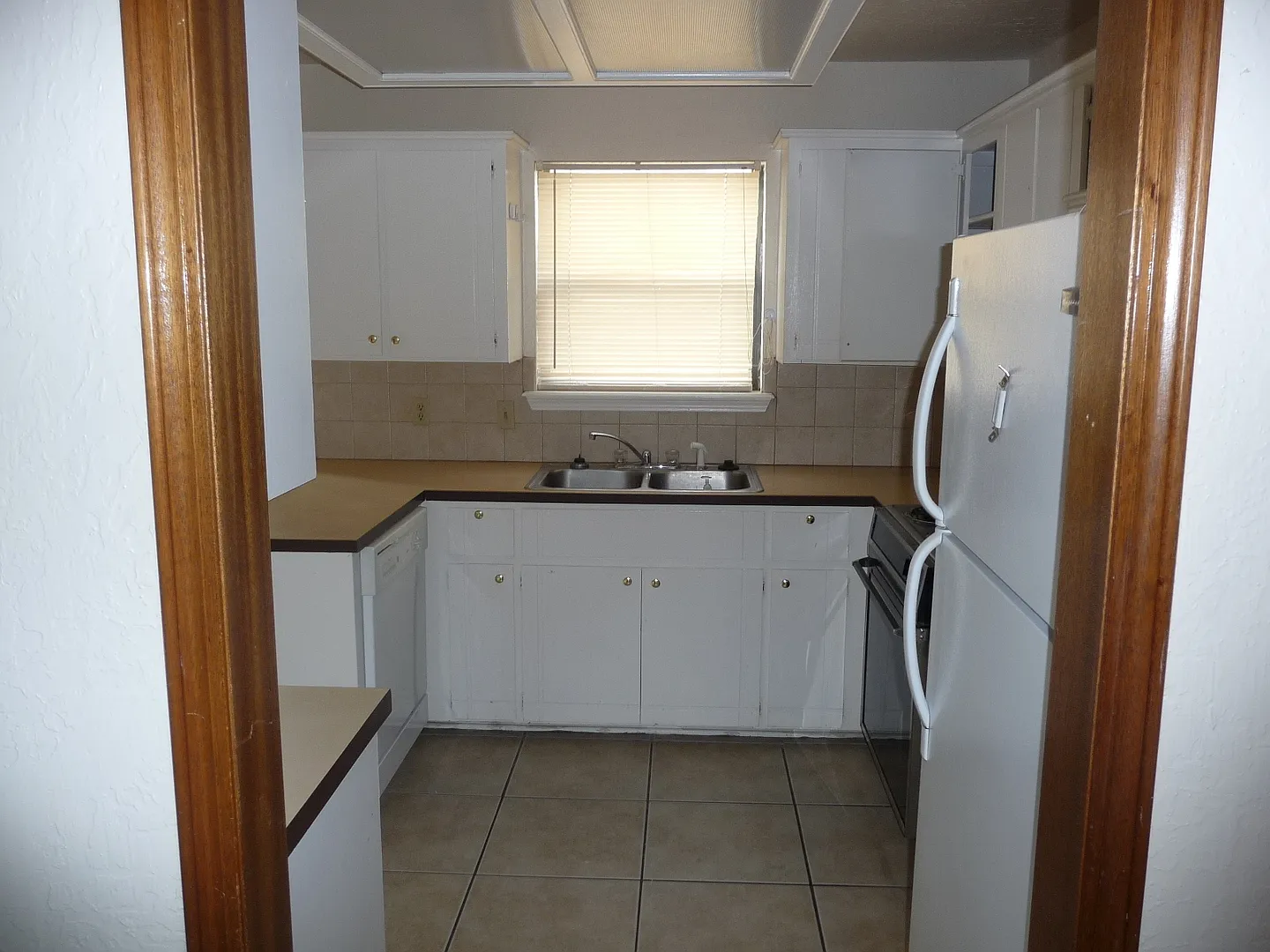 Close to Fort Sill, large laundry room — Photo 4