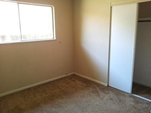 2nd image of 1049 Milton St