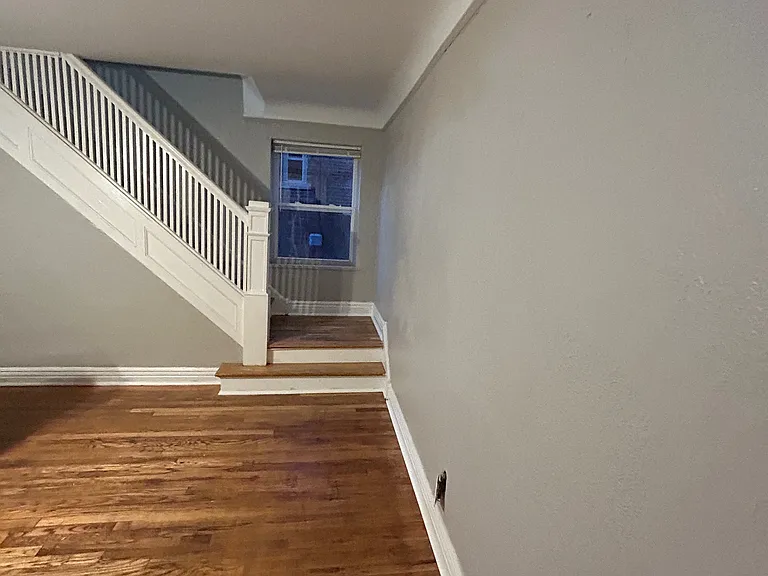 290 Liberty St #13 — Photo 6