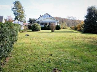 681 Nuckolls Curve Rd, Galax, VA 24333