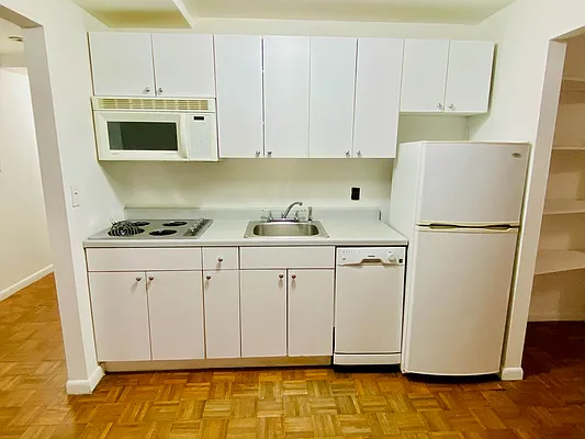 Rented by Charie Properties LLC | media 10