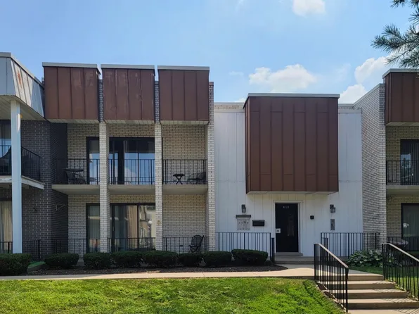 4123 W 98th St APT C, Oak Lawn, IL 60453